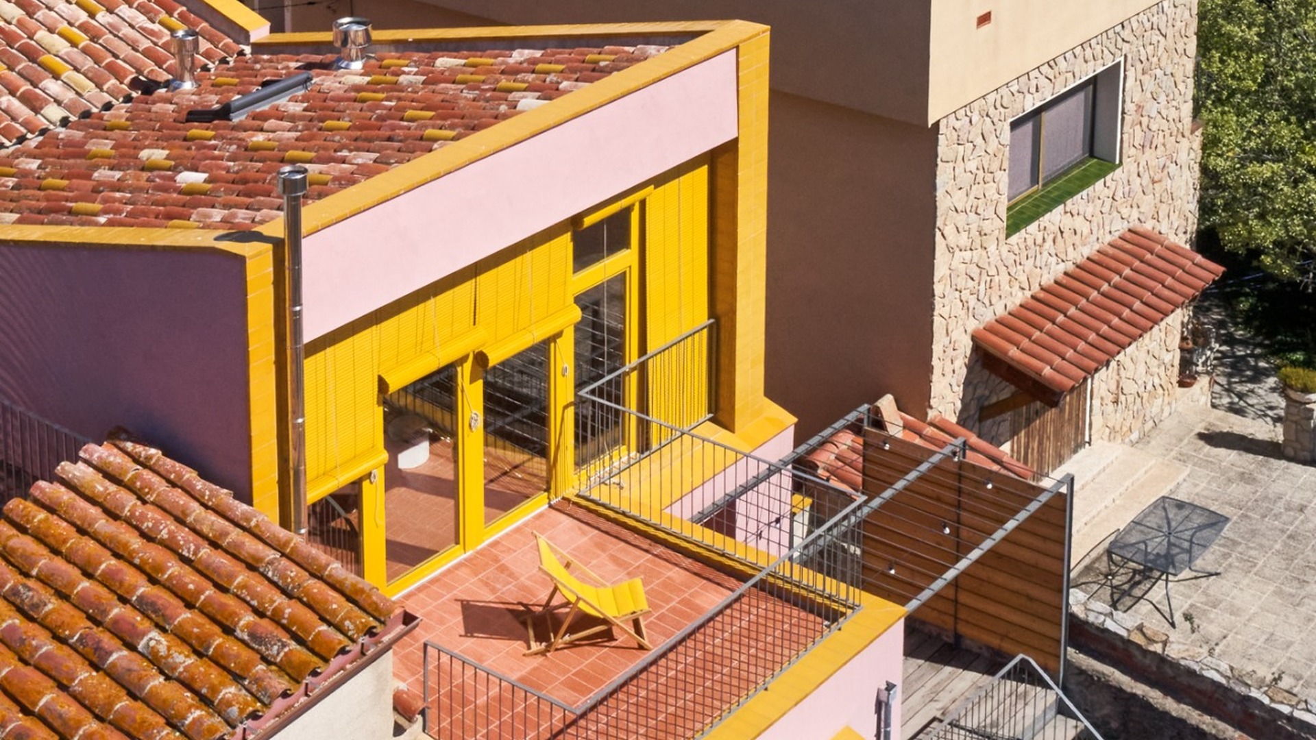 Habitatge Ca la Carolina terrassa control solar