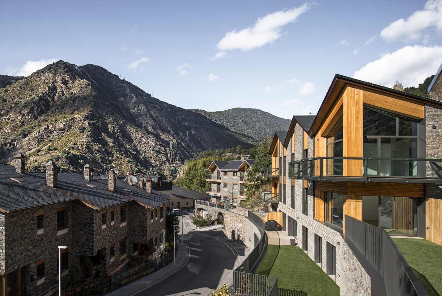 Habitatges a Can Noguer | Eficiència energètica i integració paisatgística