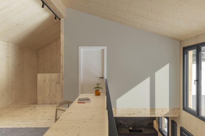 Habitatge unifamiliar en fusta | Arquitectura bioclimàtica