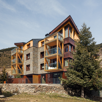 Malyón habitatge plurifamiliar al Tarter per Altura Arquitectes