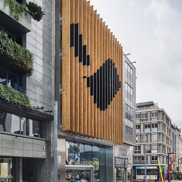 Reforma de la seu central de VallBanc a Andorra la Vella per Altura Arquitectes